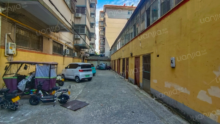 种子公司家属院外景图