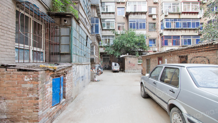 新北街住宅楼外景图