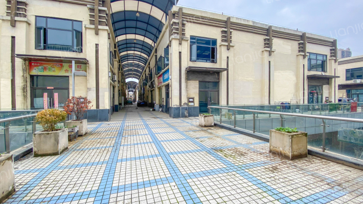 华南城一期精品交易区外景图