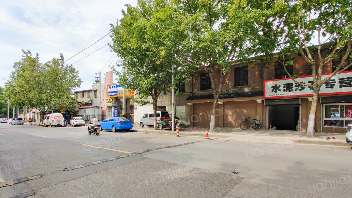 国网电力物资公司家属院外景图