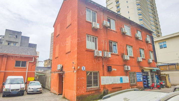 求知新邨外景图