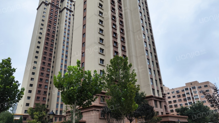 凯地华丽世家外景图