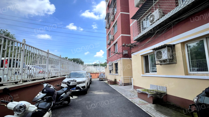 糕点八厂外景图