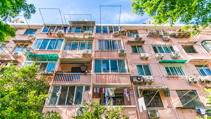 娄山关路460弄外景图