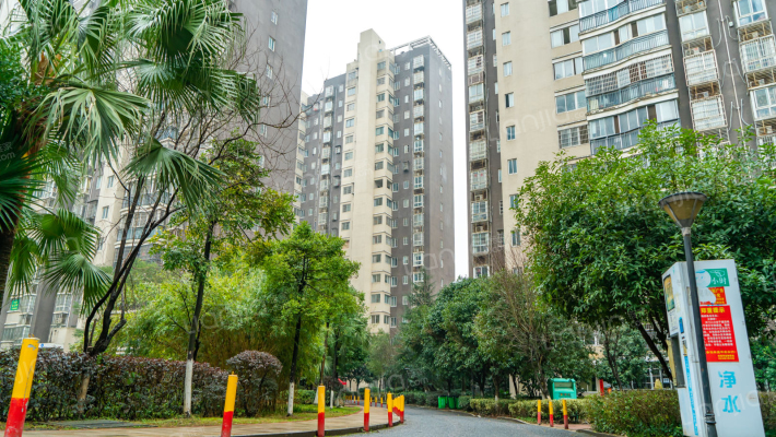 世景华庭外景图