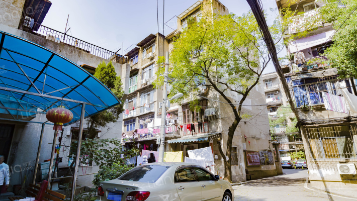 物资公司宿舍外景图