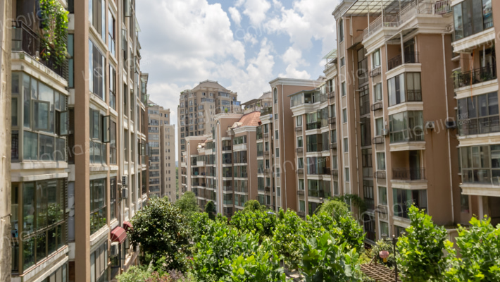 黔灵半山外景图