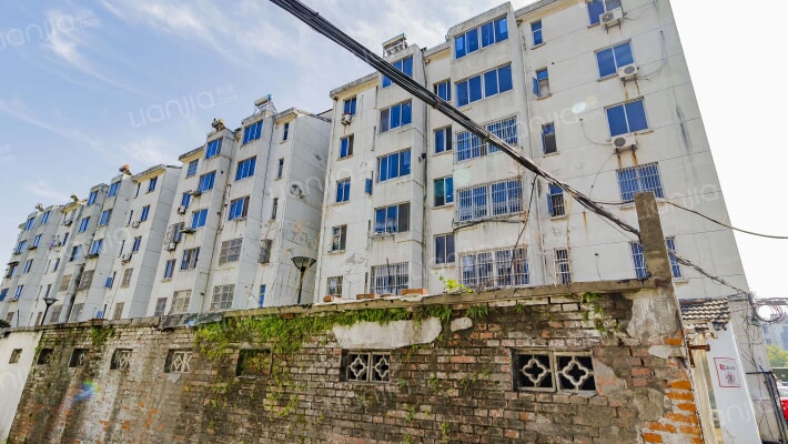 市政协宿舍楼外景图