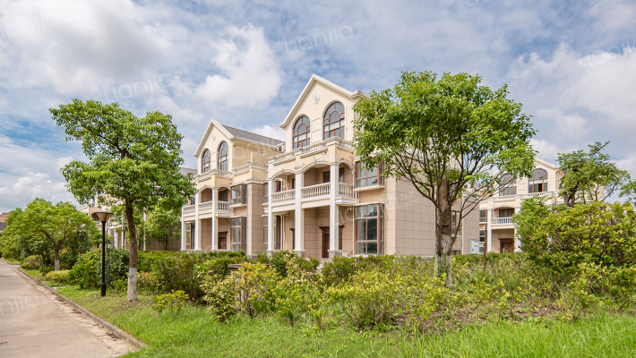 金海湾半岛花园外景图