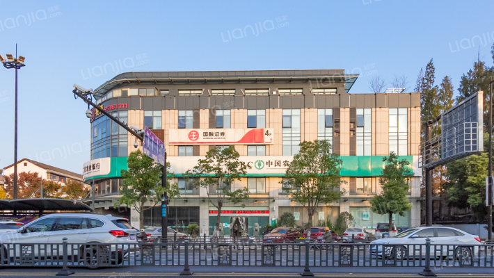 星辰商务楼外景图