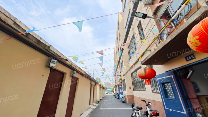 明堂路水建公司宿舍外景图