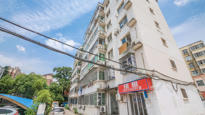 经开区蛟桥派出所宿舍外景图