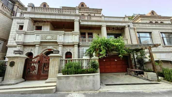 中海国际铂宫央墅外景图