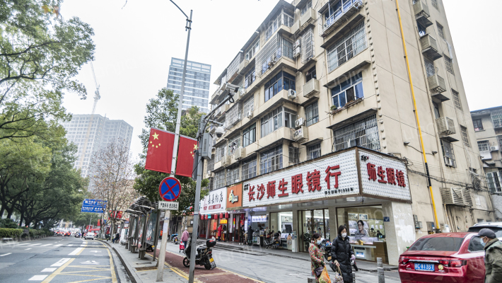 上碧湘街外景图