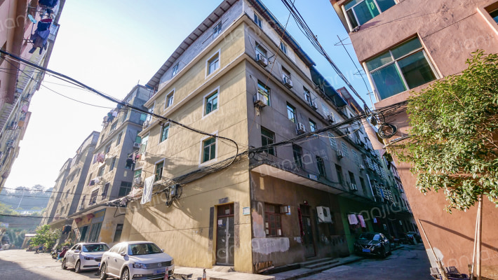 水泥厂宿舍（江西省南昌市青山湖区昌北汽车城对面）外景图