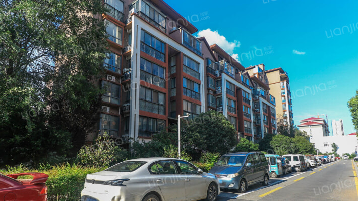 民生·天都星城南区外景图