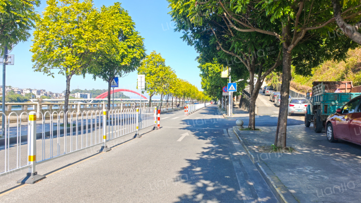 增江街-沿江东二路外景图