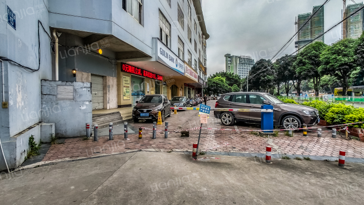 巨隆大厦外景图