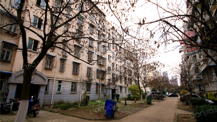 万嘉颐园六村外景图