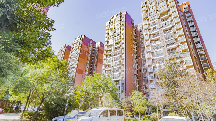 波光霞影B区外景图