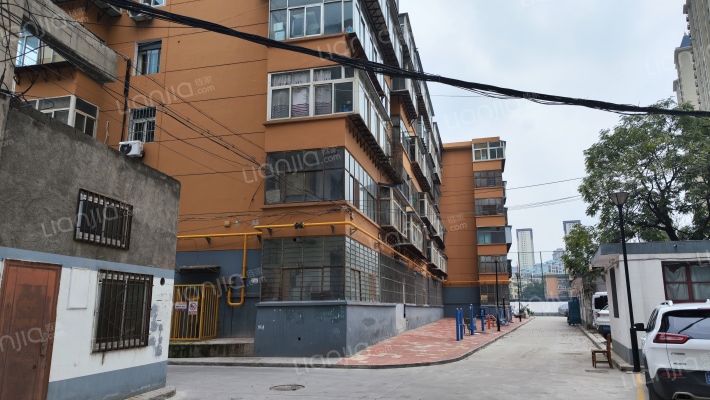 六中家属院外景图