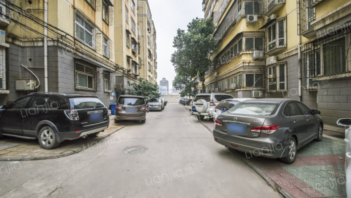 经一路26号院外景图