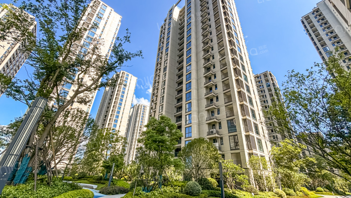 荣安·林语秋月外景图