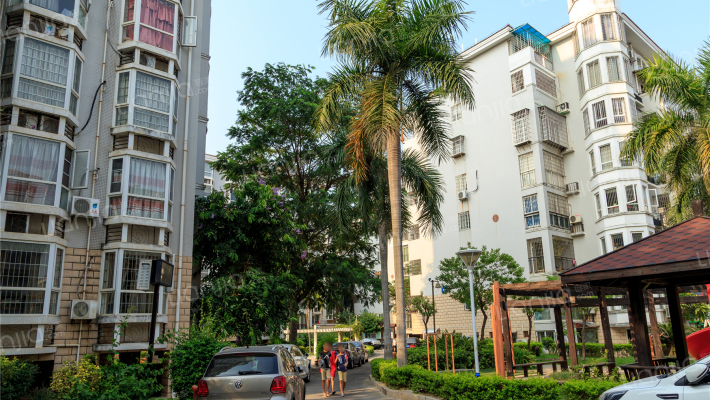 中铁海湾豪园外景图