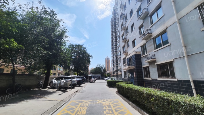 瑞园小区外景图