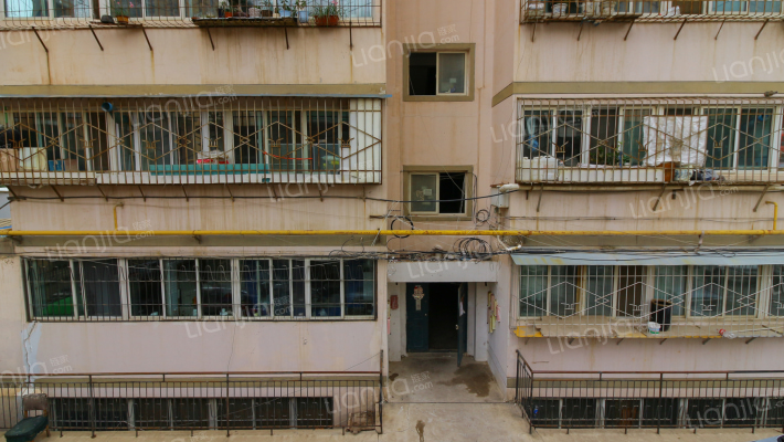 弹簧厂住宅办公区外景图