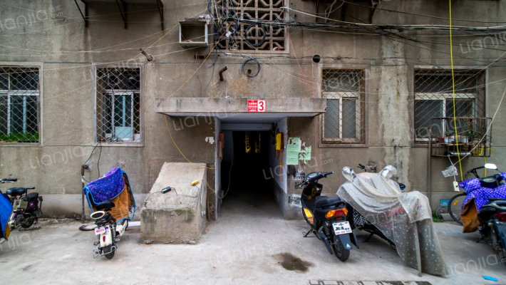 农业路60号院外景图