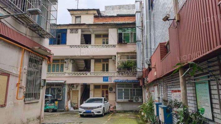 天水小区外景图