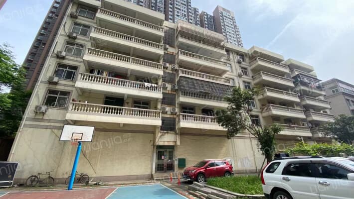 江夏移动公司外景图