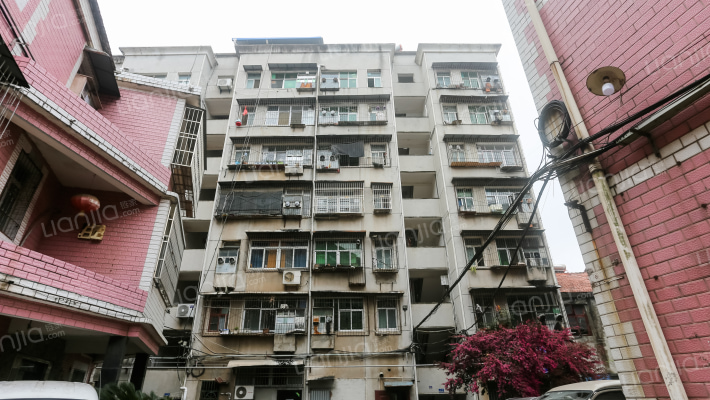 齐联里49号外景图