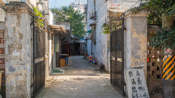 金桥路835弄外景图