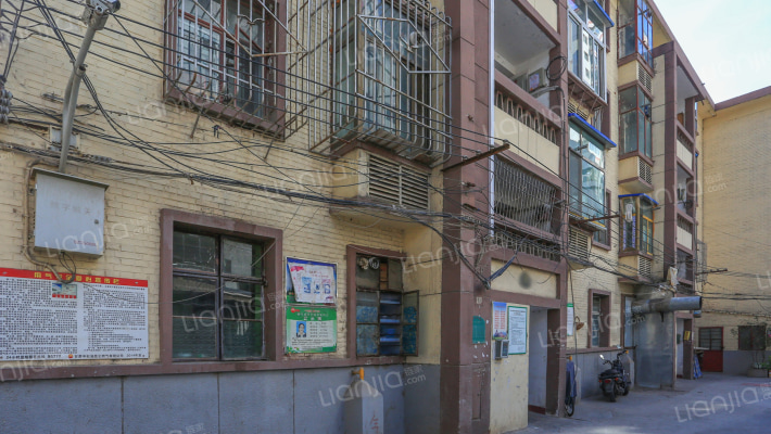 杏苑小区外景图