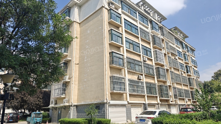 都市丽景外景图