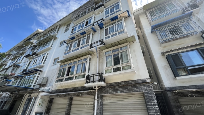 河畔雅居外景图