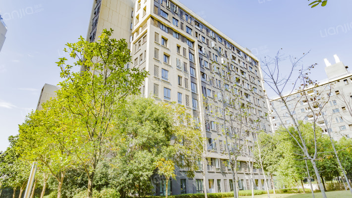 联投青年城外景图