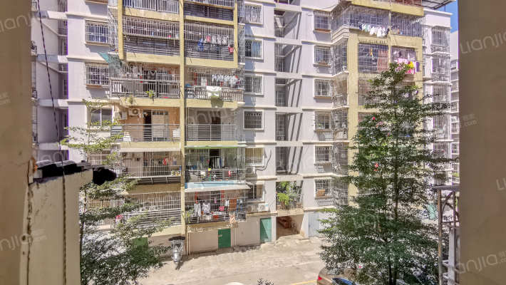 浦安小区外景图