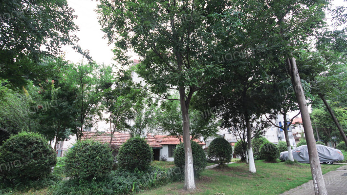 边防大队住宅楼外景图