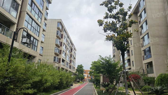 和恒鹤云雅苑外景图