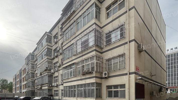 商业局家属楼外景图