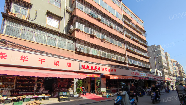 翠园东街外景图