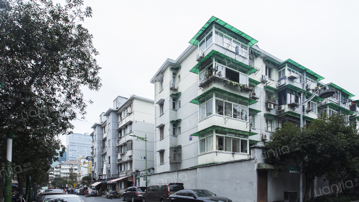 大学路108号外景图