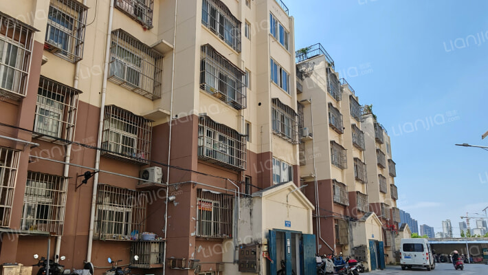 火花公寓外景图