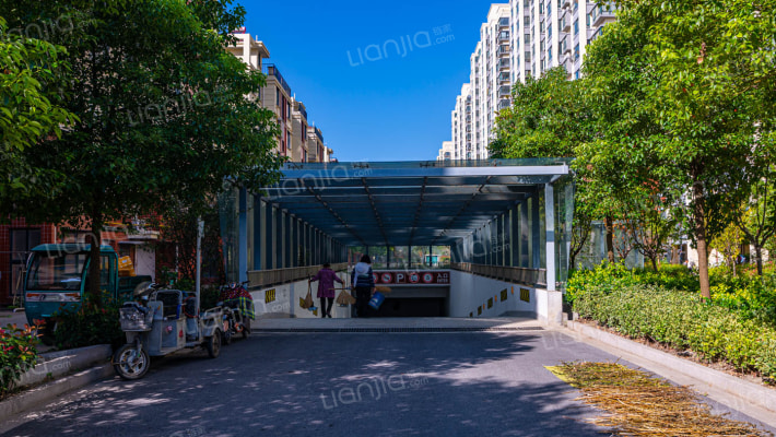 紫石花苑外景图