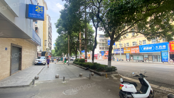 曙光路建行宿舍外景图