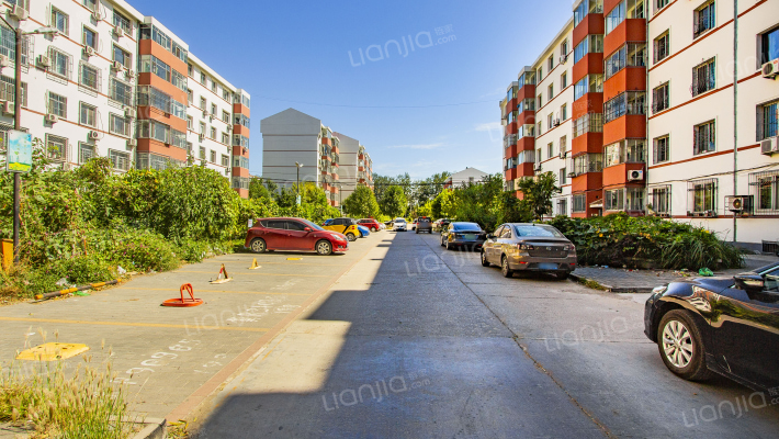 阳光小区东区外景图