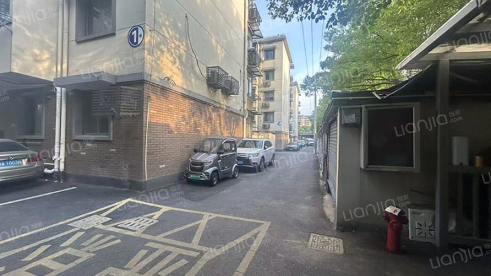 良渚街道教工宿舍外景图